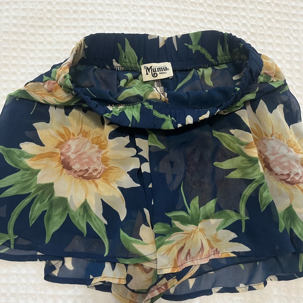 Show Me Your MuMu Shorts